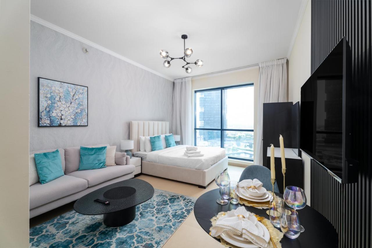 Nasma Luxury - Sophisticated With Stunning Marina View Apartment *